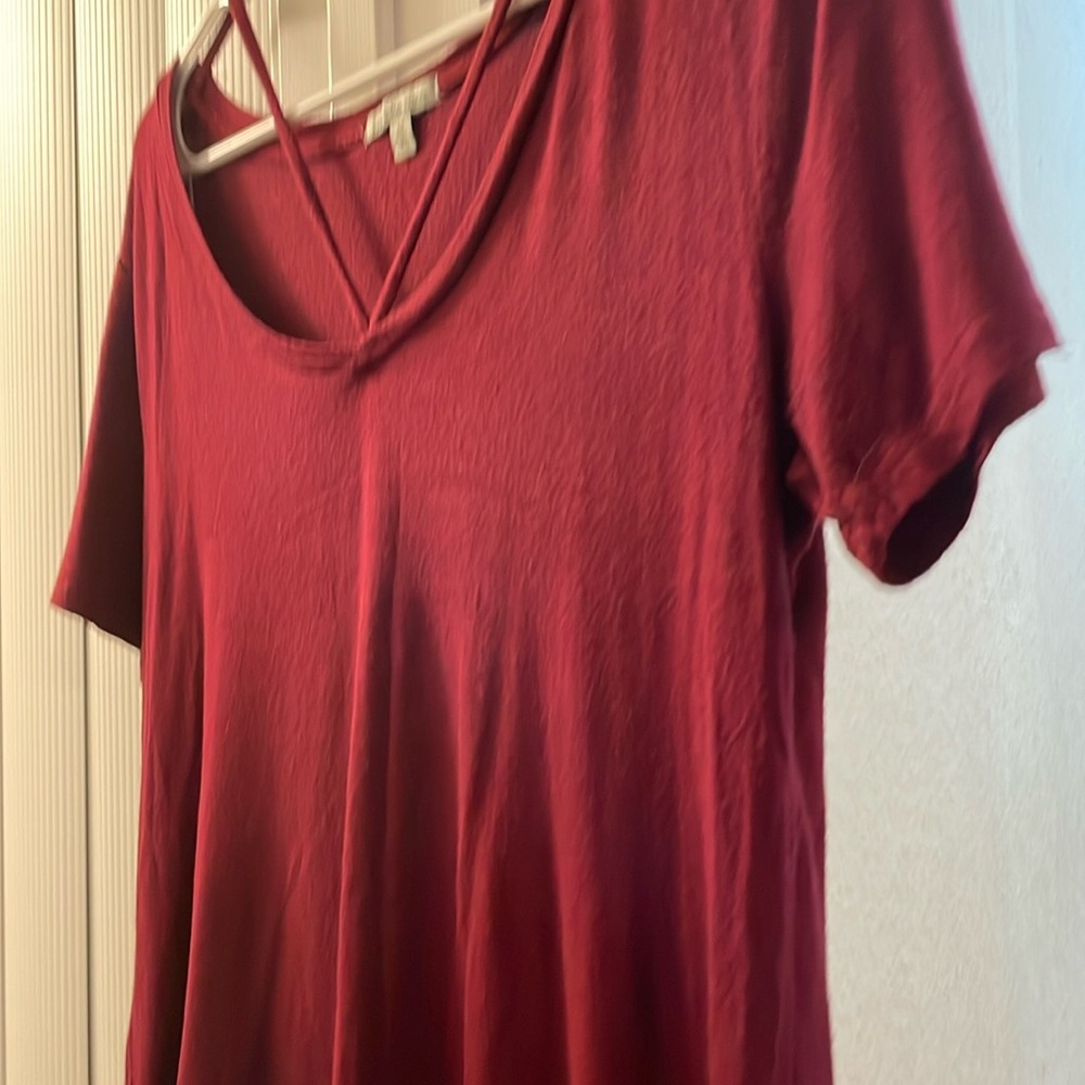 Sexy top with detail around the top